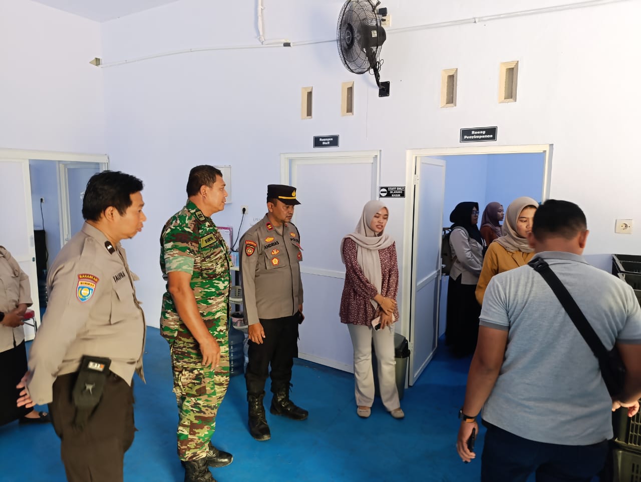 Usai Menyantap MBG di Sekolah, Belasan Siswa di Jember Diduga Keracunan Massal