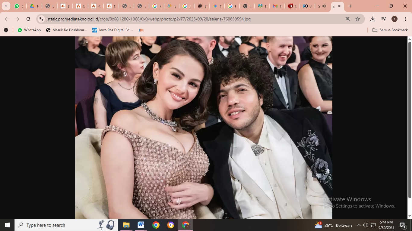 ernikahan Selena Gomez dan Benny Blanco pada Sabtu, 27 September 2025