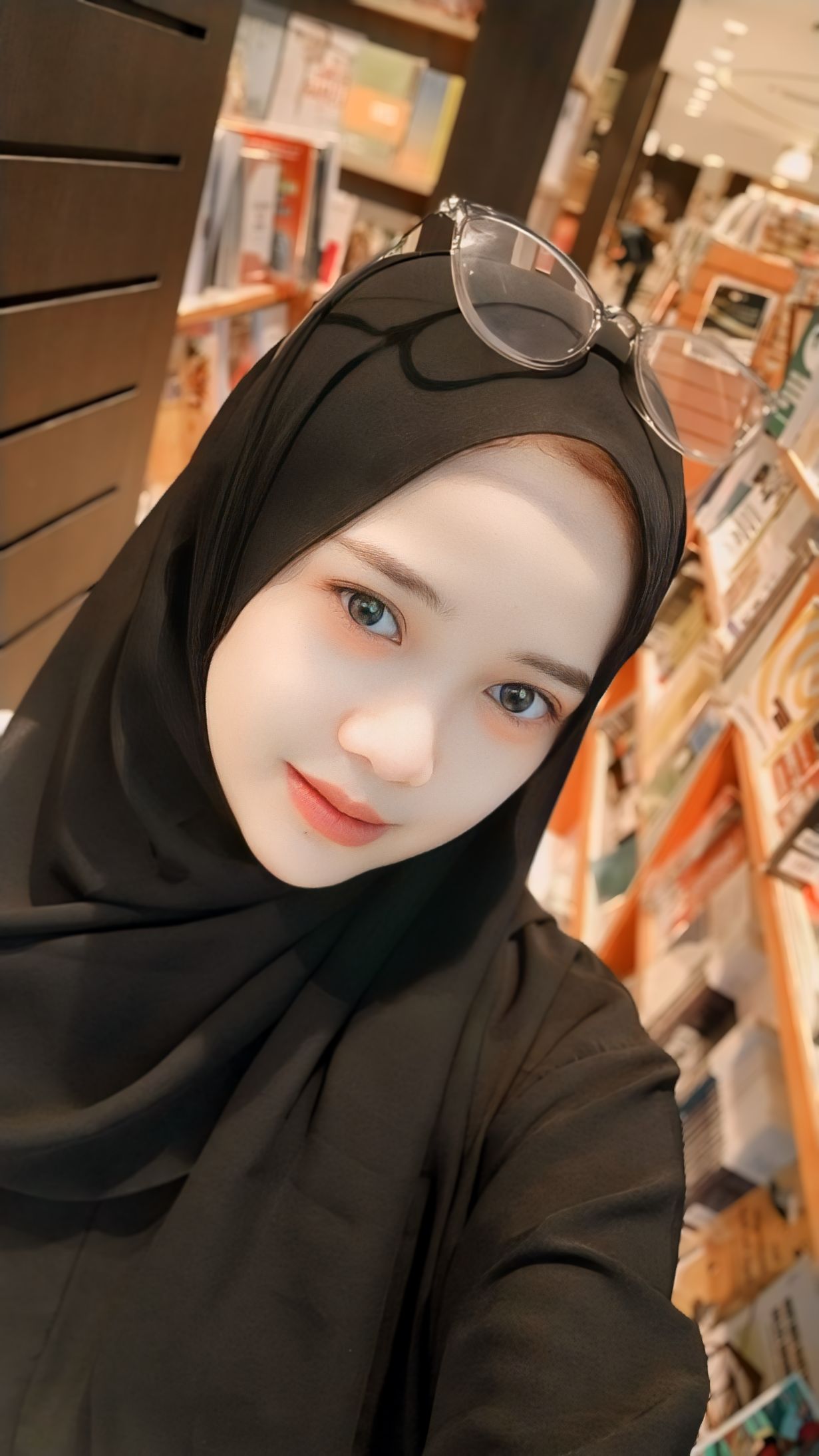 Santri yang Tak Dikenal Tuhan di Instagram, Opini oleh Alda