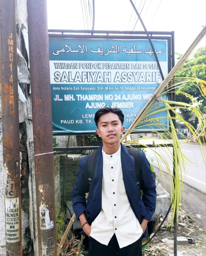 Pesantren di Persimpangan, Opini oleh Nofanda Roihan Ardiansyah, Mahasiswa UIN KHAS Jember