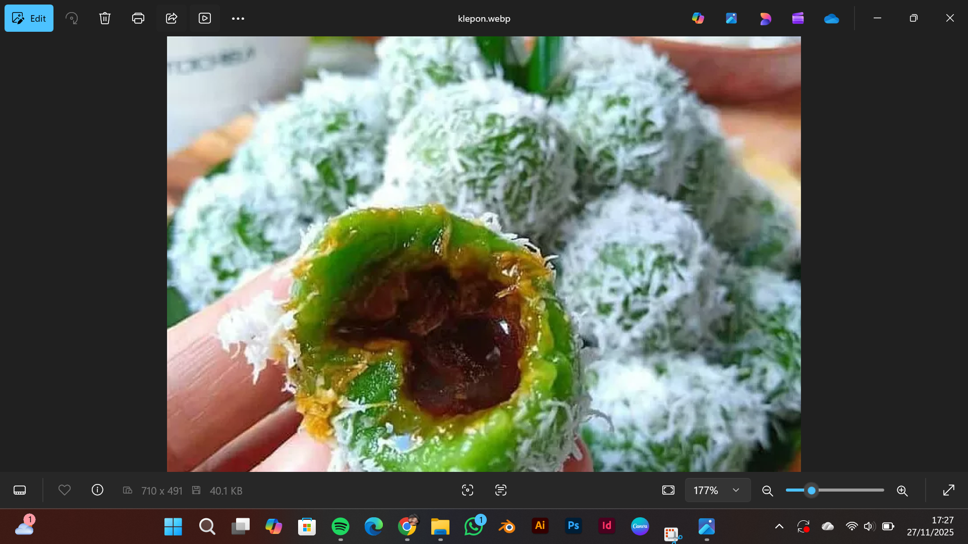Klepon diambil dari website corner