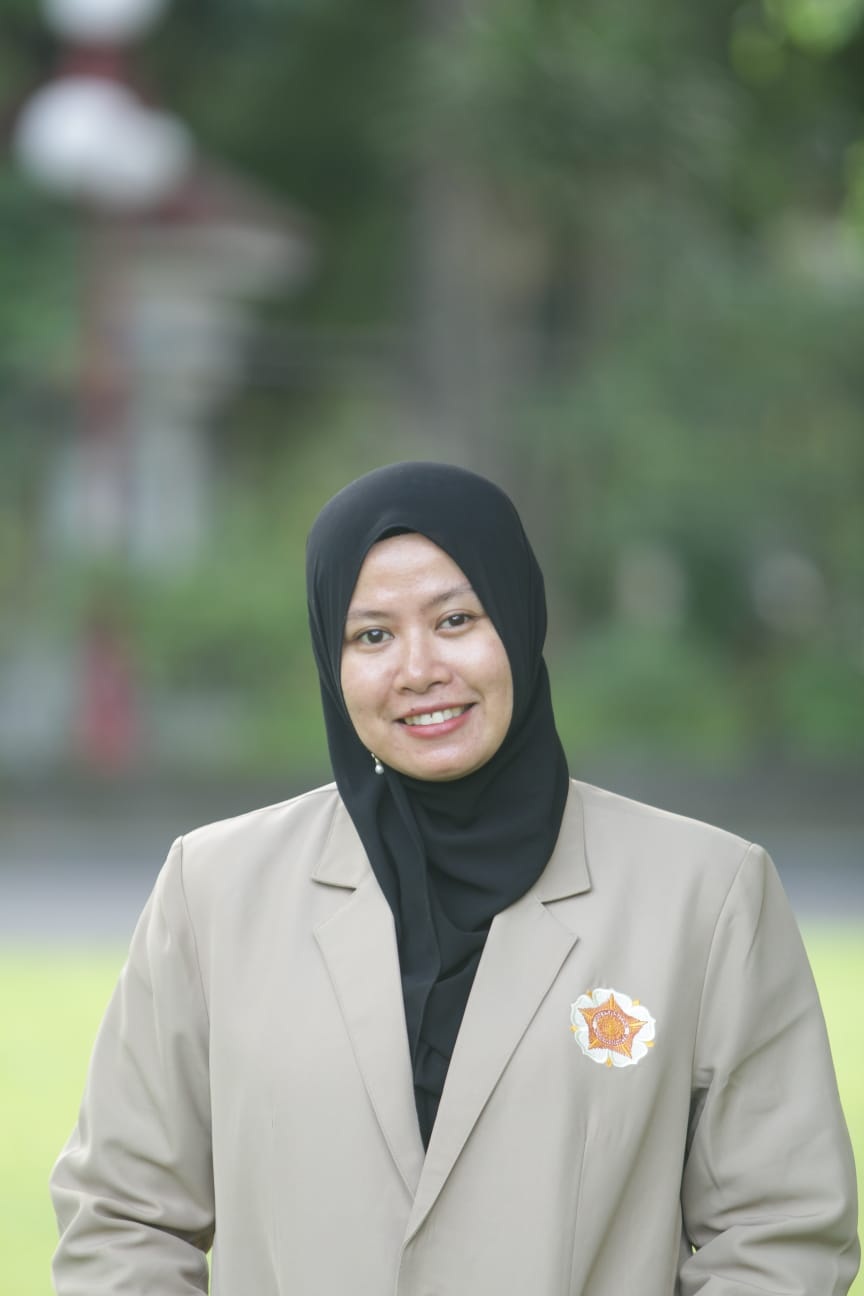 Industri Kulit Ular Sanca Batik: Antara Keberlanjutan dan Ancaman terhadap Kelestarian Satwa, Opini oleh&nbsp;Ni Luh Putu Rischa Phadmacanty