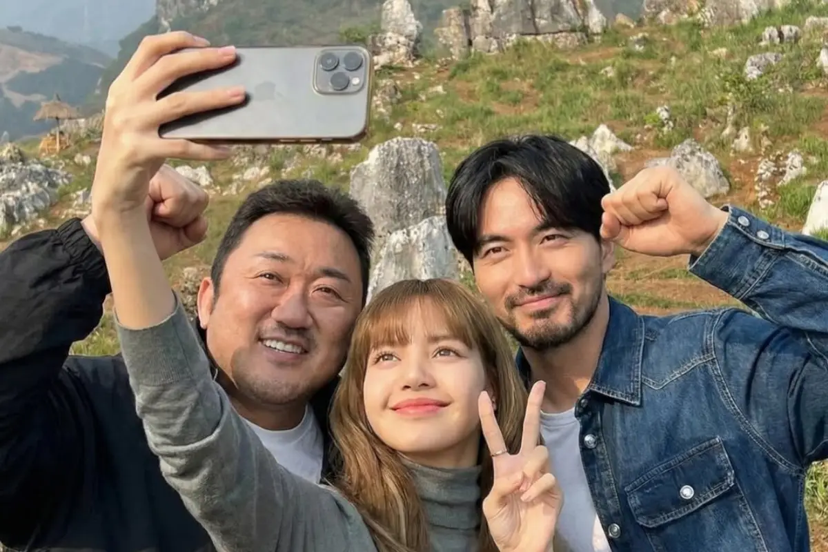 Ma Dong Seok, Lisa Blackpink dan Lee Jin-uk syuting film Tygo di Karst Citatah Bandung Barat. (FOTO: Instagram @infobandungbarat)