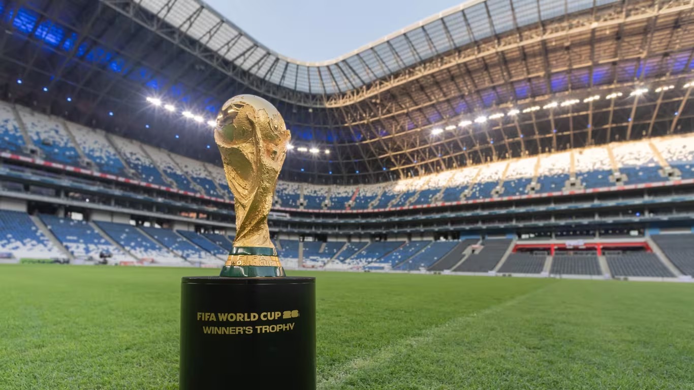Foto trofi piala dunia 2026 (fifa.com)