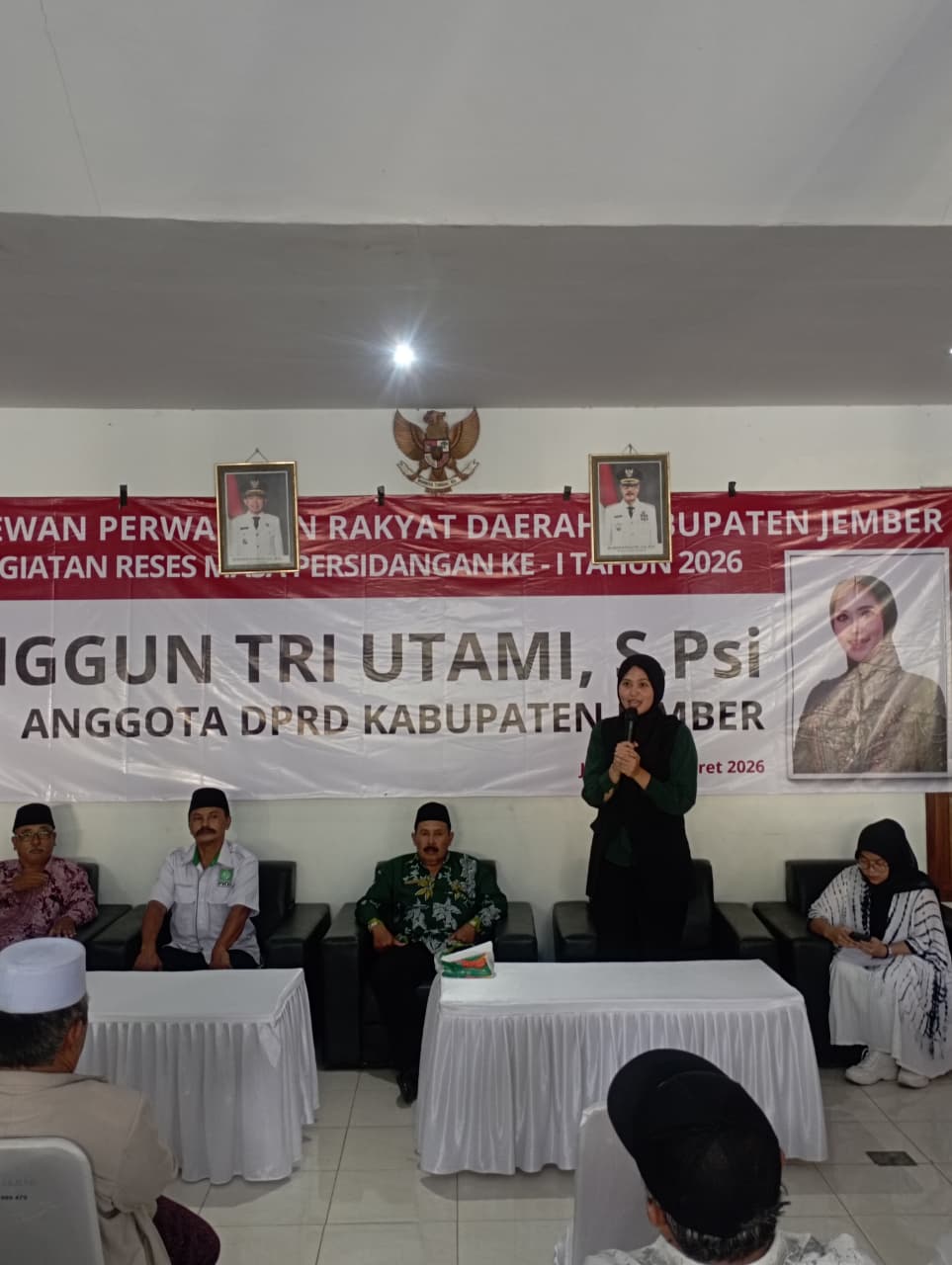 Anggun Tri Utami, anggota Komisi C DPRD Jember saat menyerap aspirasi masyarakat Kecamatan Panti. Warga minta perbanyak pembinaan UMKM