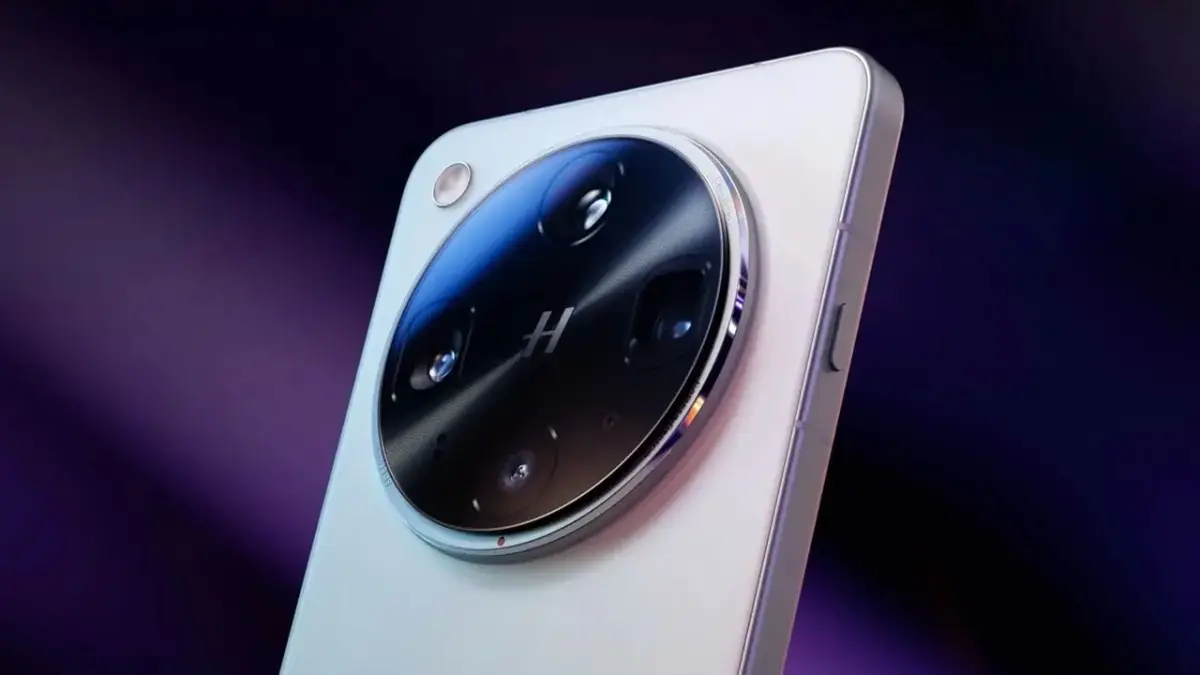 OPPO Find X9 Ultra siap mengguncang pasar flagship dengan sensor 200MP dan kolaborasi Hasselblad yang akan membawa level fotografi kamu ke tingkat yang lebih tinggi. (Notebookcheck)