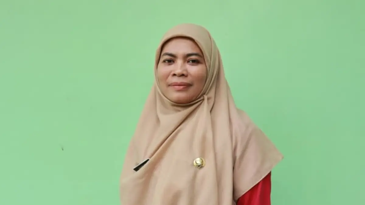 Suntusia, Guru SMA Negeri 1 Tenggarang Bondowoso
