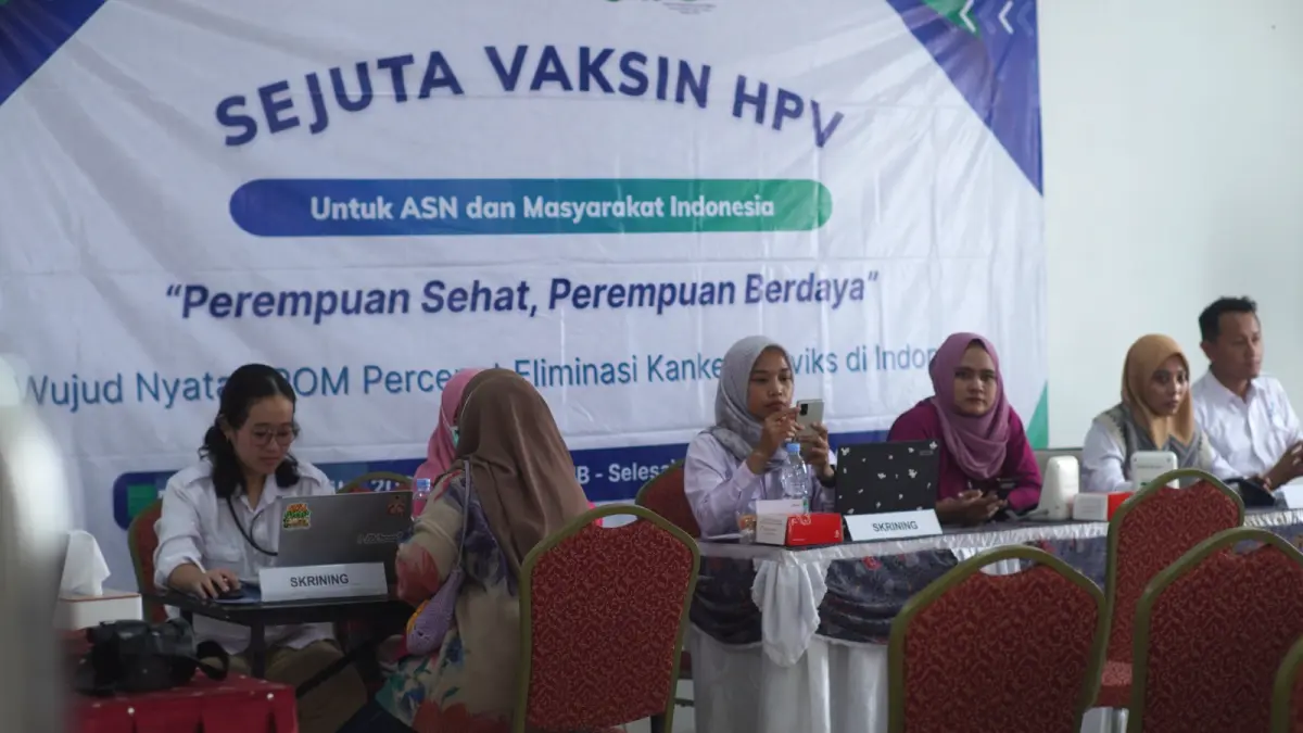 Dari Biaya Jutaan Jadi Hanya Rp 300 Ribu, Vaksin HPV di Jember Diserbu Warga. (Sidkin/Halojember)