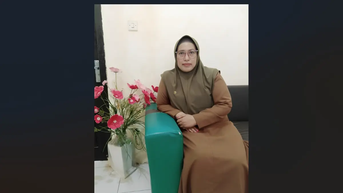 Guru Pendidikan Pancasila dan tim Kurikulum SMK Manbaul Ulum, Wonosari, Siti Maryam, MPd
