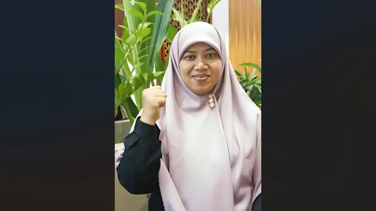 NURUL KHOTIMAH, Ketua Yayasan Insan Cemerlang Bondowoso, Konsultan Keluarga dan Remaja, Pengajar Pondok Pesantren Darul Istiqomah