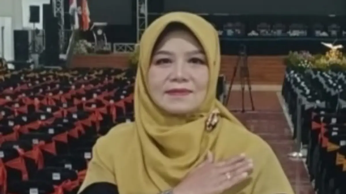 Hj. Endang Lifchatullaillah, S.E., M.M Dekan Fakultas Ekonomi dan Bisnis Universitas dr.Soebandi Jember