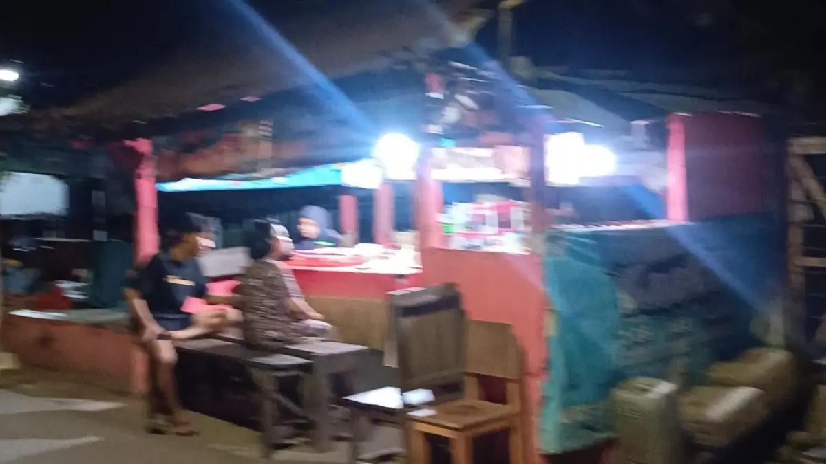 Warung Wedang Cor Mbah As Jember