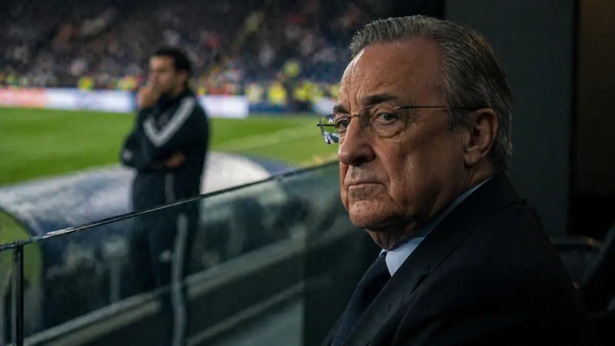 Presiden Real Madrid, Florentino Perez, dikabarkan kecewa berat dengan keputusan Alvaro Arbeloa yang jarang memainkan pemain bintang berharga triliunan rupiah. (ai/rifki/halojember)