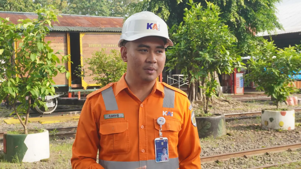 Manager Hukum dan Humas Daop 9 Jember Cahyo Widiantoro. KAI Daop 9 angkat bicara mengenai insiden KA Sangkuriang tertemper sepeda motor di Pakusari Jember. (Sidkin/Halojember)