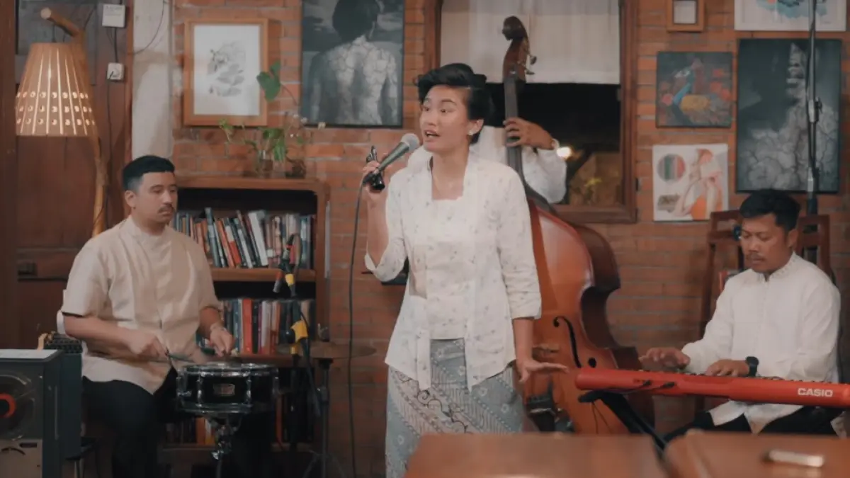 Viral di Media Sosial, Lagu “Paman dari Mana” Ternyata Berjudul Kosong, Ini Liriknya. (Tangkapan Layar Youtube Societeit de Harmonie)