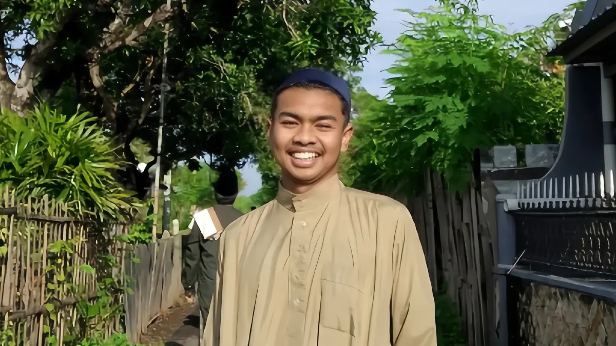 Dari Krisis ke Ambisi Dunia: Drama Panjang Ekonomi Indonesia, Opini oleh M. Sulthon Arafat, Santri Ponpes Nurul Qarnain Sukowono