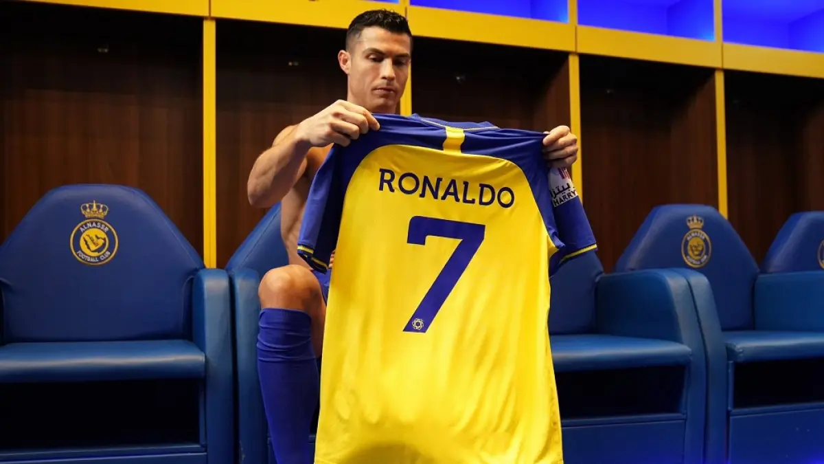 Ronaldo di ruang ganti Al-Nasr. (X/ @AlNassrFC)