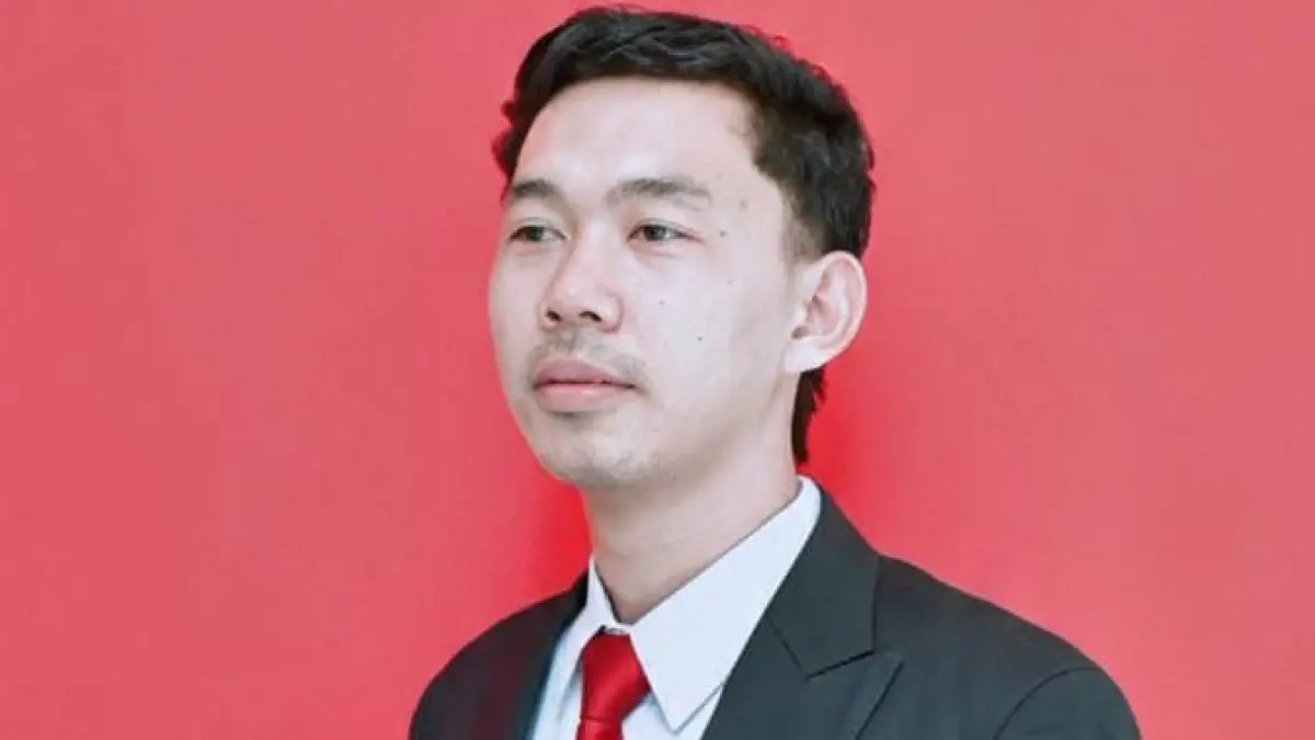 Arif Kurniawan, Pengamat Politik dan Kebijakan Publik