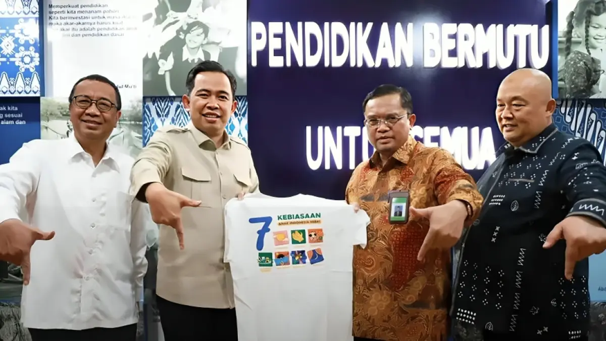 AUDIENSI: Rombongan Bupati Jember Gus Fawait saat ditemui oleh jajaran Ditjen PAUD, Kemendikdasmen, di Jakarta, (21/5). (DOK. PEMKAB JEMBER)