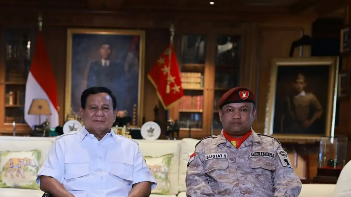 Wakil Ketua Komisi XIII DPR RI Sugiat Santoso bersama Presiden RI Prabowo Subianto (Instagram/sugiatsantoso