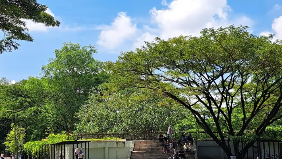Taman Balekambang Solo (Google Review)