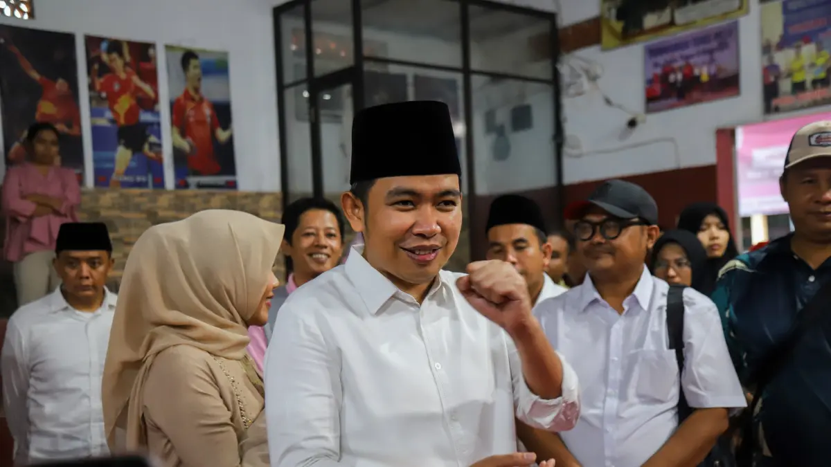 "Jangan cuma masalah saja yang dilaporkan ke Wadul Guse, salah satunya juga bisa ide-ide. Termasuk hasil atau kinerja para jajaran."
MUHAMMAD FAWAIT, Bupati Jember. (DOK. DISKOMINFO)