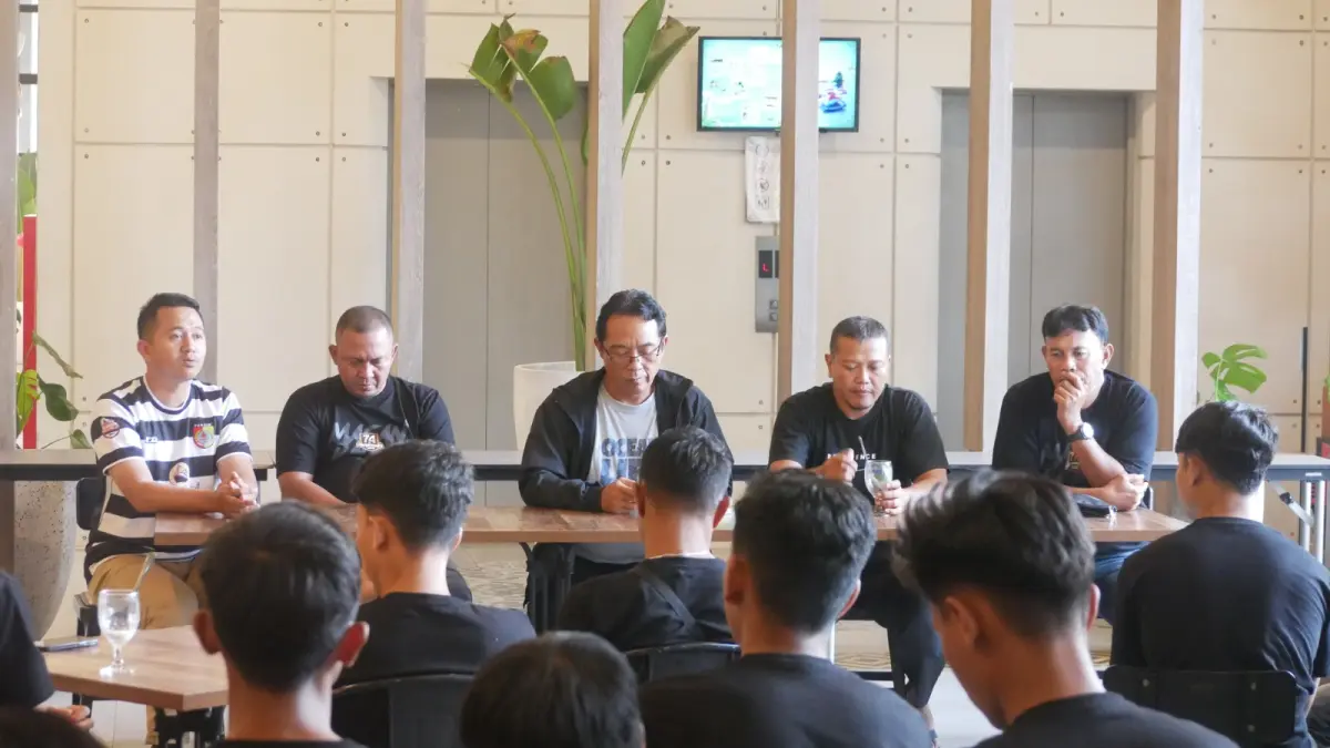 Pembubaran tim Persid Jember di Hotel Fprtuna Grande Jember, Sabtu (20/6/2026). Ini hotel yang jadi saksi launching dan pembubaran tim di Liga 4 musim 2025/2026. (Sidkin Ali/Halojember)