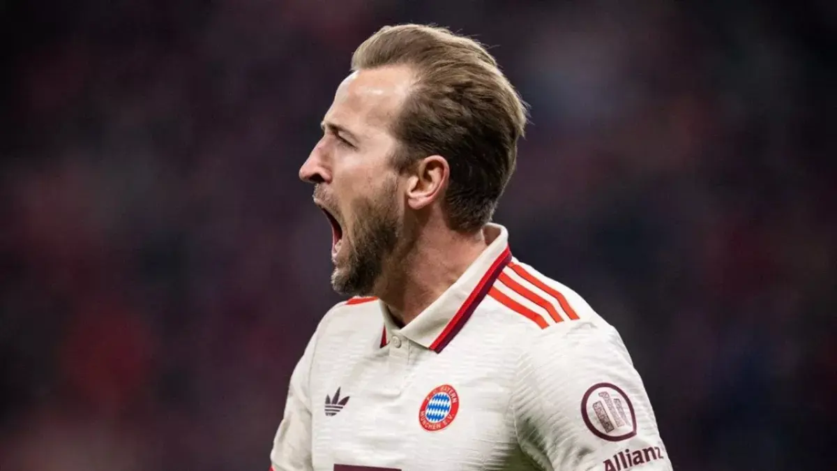 Ulasan mendalam seputar bursa transfer Liga Spanyol 2026 setelah muncul rilis berkala mengenai Harry Kane ke Barcelona dan bintang Real Madrid ke PSG guna mempermudah perencanaan tontonan olahraga harian konsumen pekan ini. (X/@FCBayernEN)