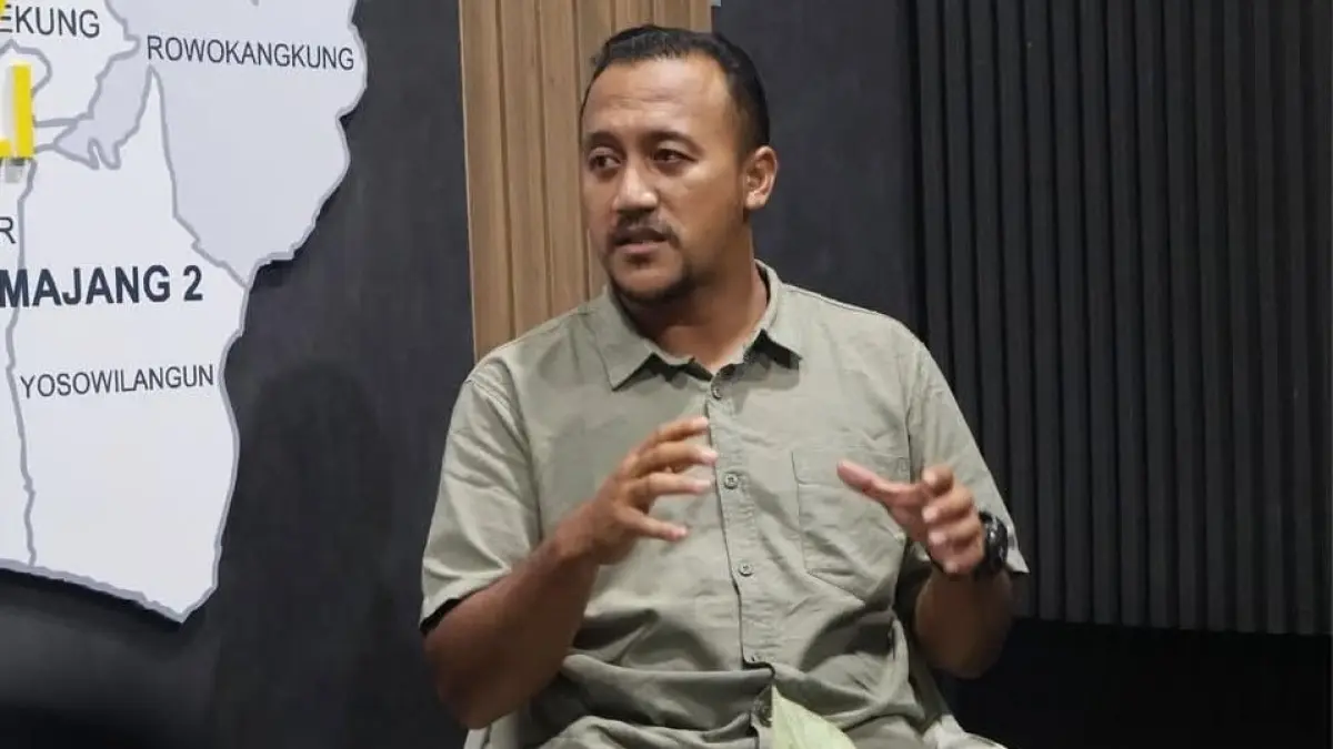 Henariza Febriadmadja, Ketua KPU Kabupaten Lumajang.

