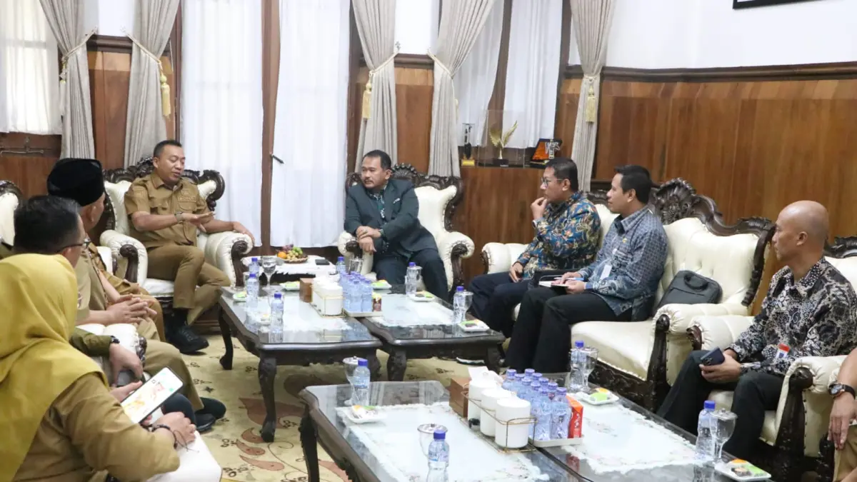Polije dan Pemkab Situbondo Matangkan Persiapan Pembukaan Kampus Baru (Humas Polije)