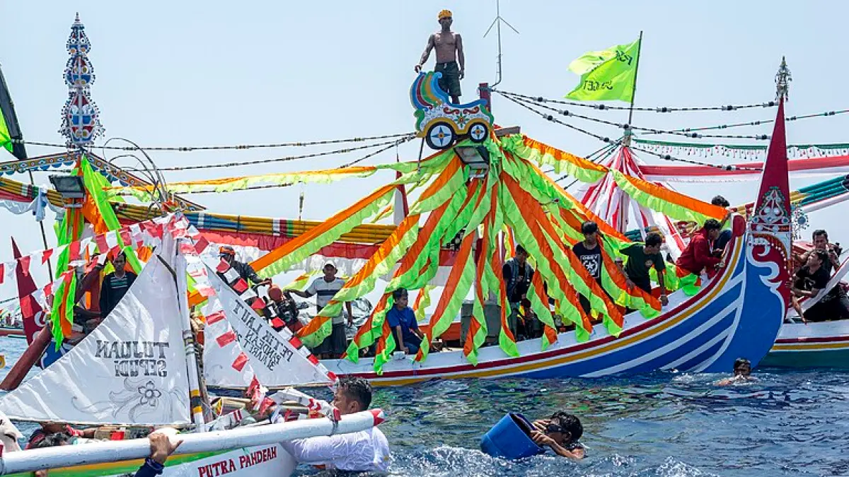 Petik Laut Situbondo (Wikipedia)