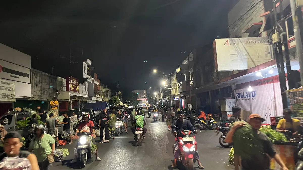 Kondisi terkini japan sekitar Pasar Tanjung Jember. (Rifki/HaloJember)