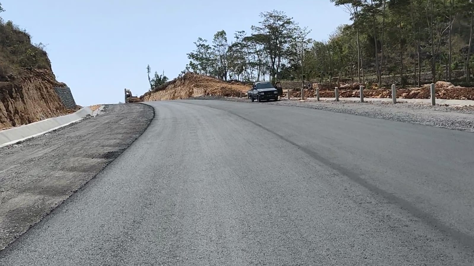 KINI TERSAMBUNG - Begini penampakan jalur JJLS dari Kapanewon Tepus-Kapanewon Girisubo beberapa waktu lalu