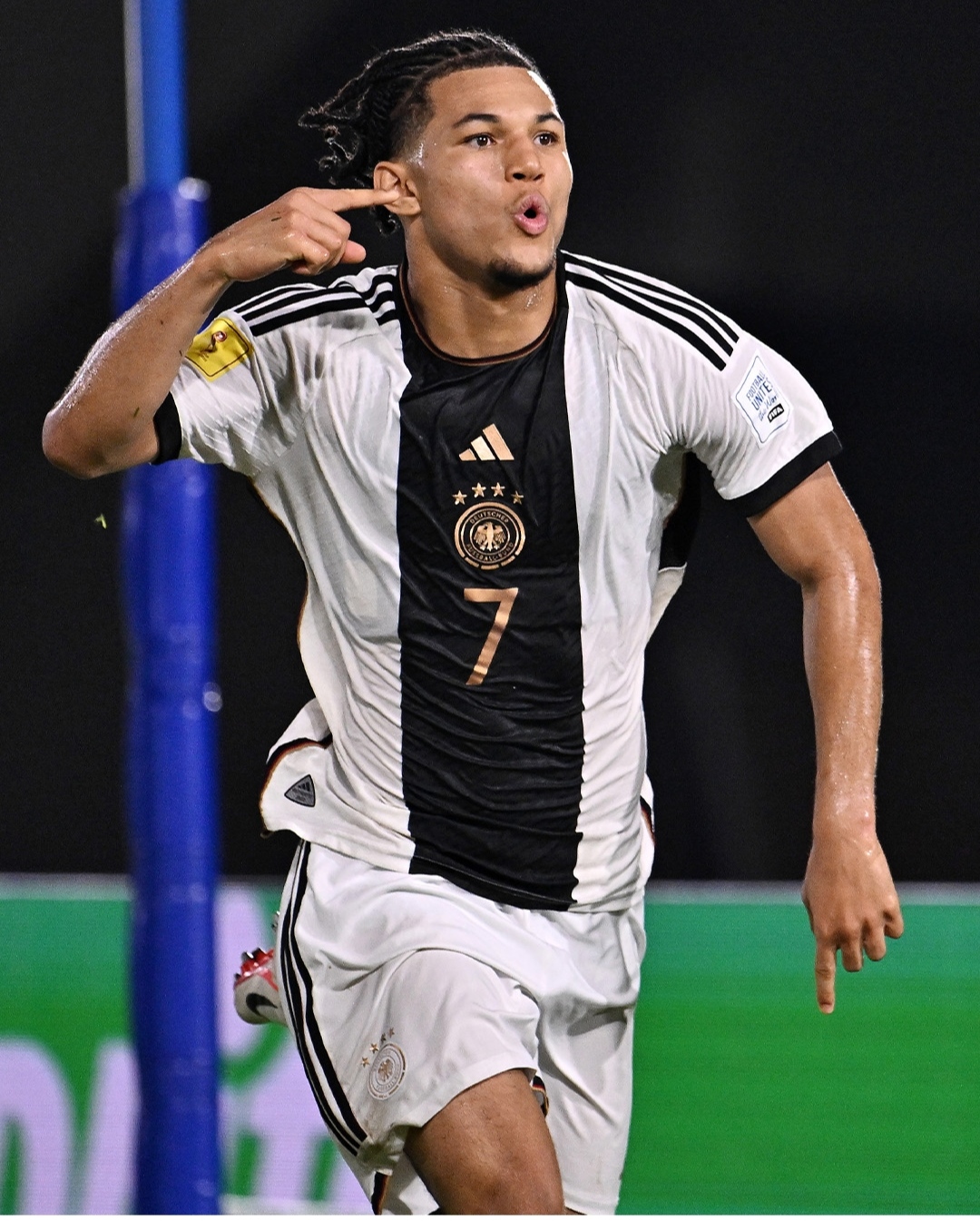 Jerman tahan imbang prancis di final piala dunia u17 dengan skor 2-2 (IG fifaworldcup)