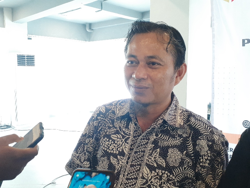 TEGAS: Ketua Bawaslu Sleman Arjuna Al Ichsan Siregar. (Iwan Nirwan to/Radar Jogja)
