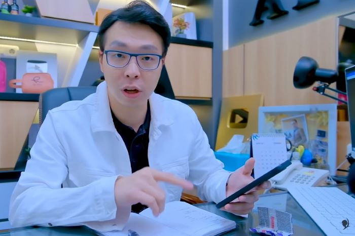 Dr. Richard Lee