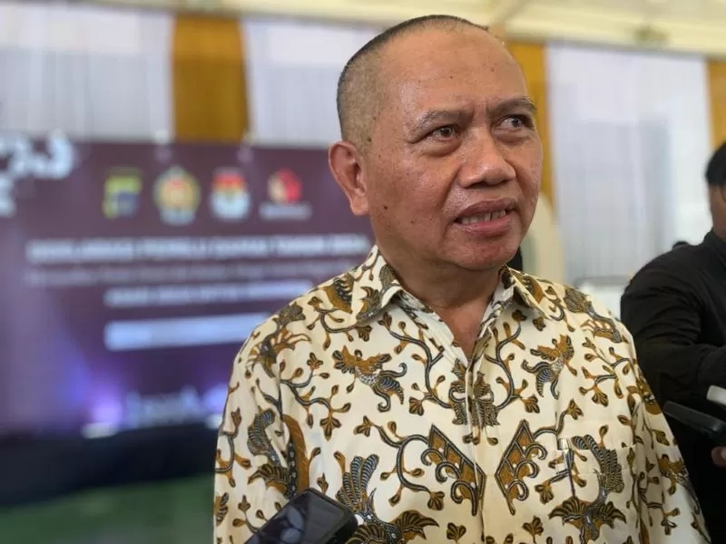 TERTIB: Ketua Badan Pengawas Pemilu DIY Mohammad Najib. (Winda Atika Ira Puspita/Radar Jogja)