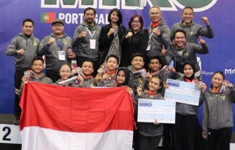 Atlet Karena Indonesia borong mendali dan mengibarkan Bendera Merah Putih di ajang MIKO 2023. (kemlu.go.id)