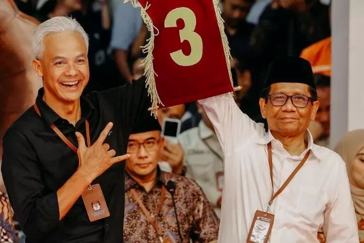 Ganjar Pranowo dan Mahfud MD. (Instagram @ganjar_pranowo)