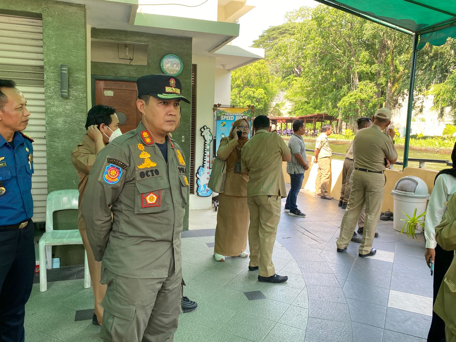 Terkait dengan Malioboro sebagai Kawasan Tanpa Rokok (KTR), Satpol PP Kota Jogja juga akan melakukan tindakan bagi yang merokok tidak pada tempatnya.