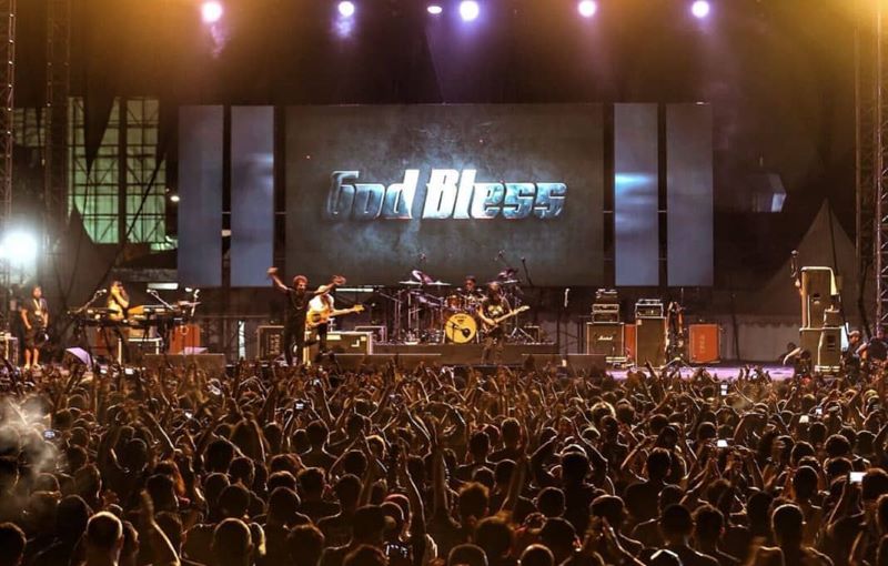 Ilustrasi Konser God Bless beberapa waktu lalu. (grid.id)