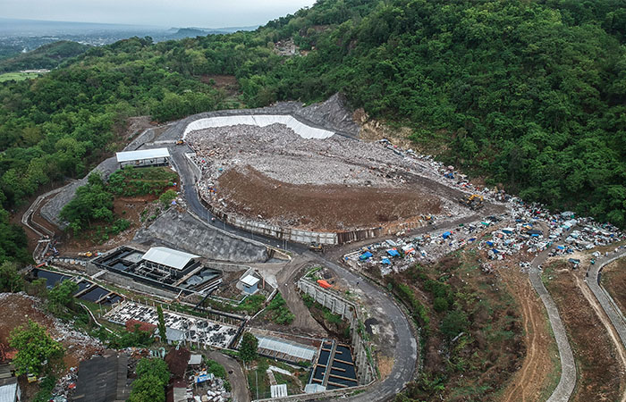 BAKAL DITATA LAGI: Tempat Pembuangan Akhir (TPA) Piyungan, Bantul. TPA ini masih menampung sampah dari wilayah Jogjakarta, Sleman dan Bantul (Kartamantul) dengan kuota terbatas.