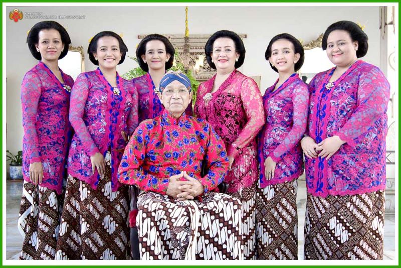 Foto Keluarga Sultan Hamengku Buwono X. (kratonjogja.id)