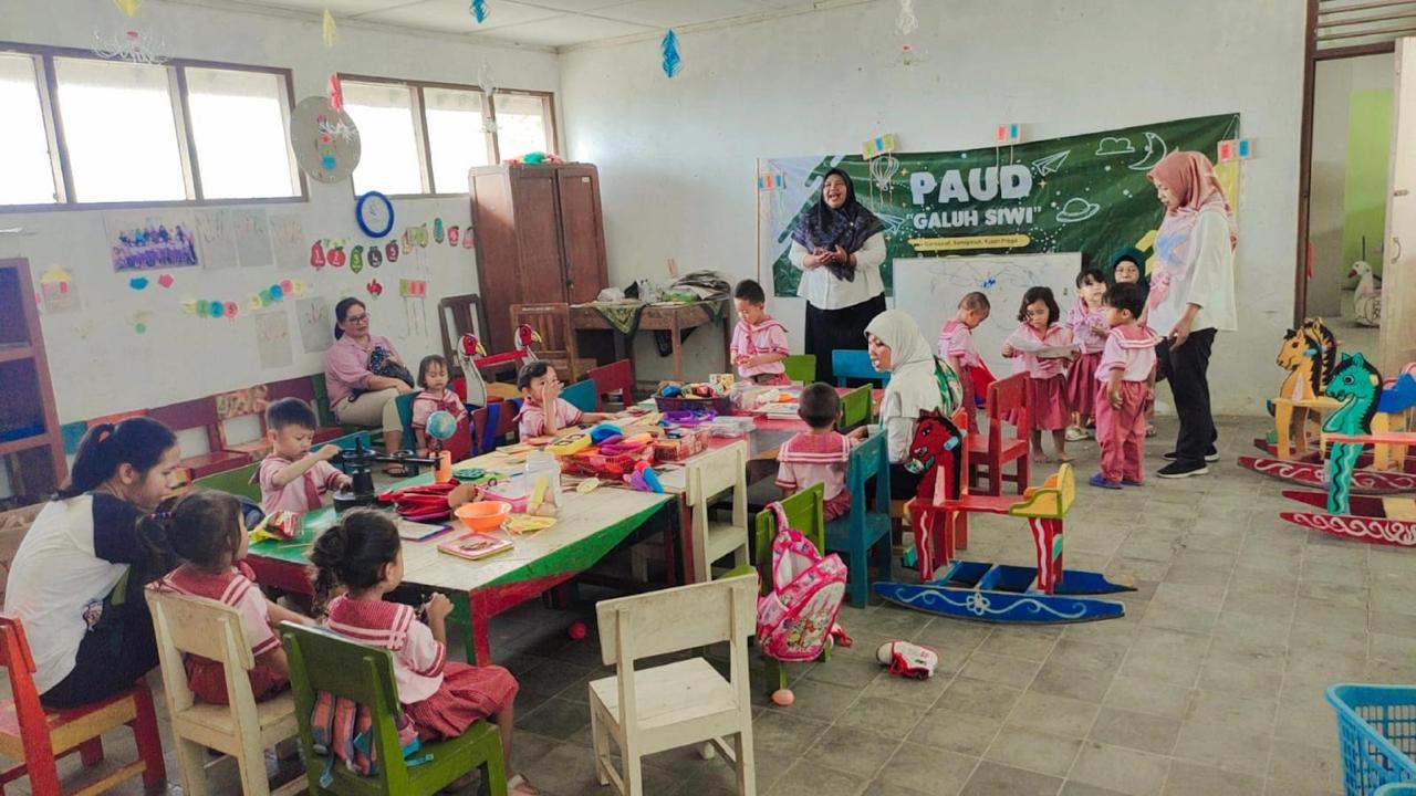 Suasana kegiatan belajar mengajar di PAUD GAluh Siwi Kulon Progo