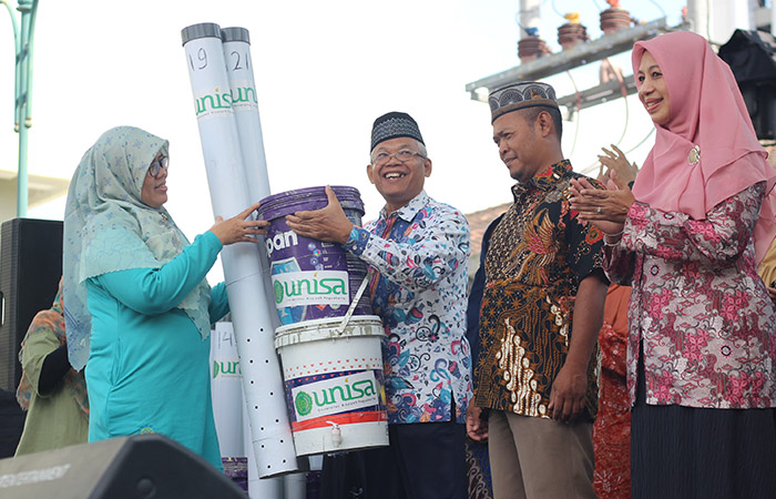 PEDULI LINGKUNGAN: Program Kampus hijau Unisa Jogjakarta lewat gerakan Lodong Sisa Dapur (Losida) yang turut melibatkan masyarakat sekitar kampus.