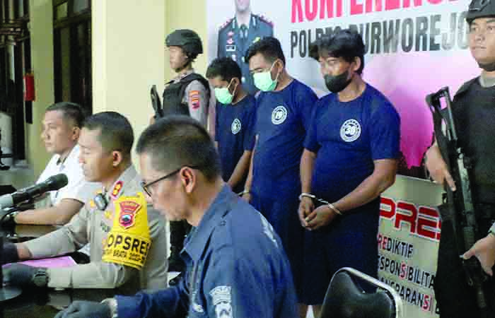 Ketiga pelaku pencuri truk berhasil diamankan Satreskrim Polres Purworejo.