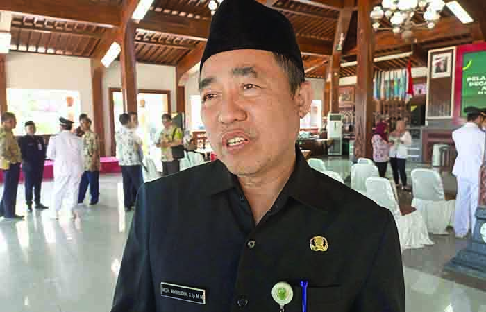 Moh Amirudin.  Kepala Badan Kepegawaian dan Pengembangan Sumber Daya Manusia (BKPSDM) Kebumen