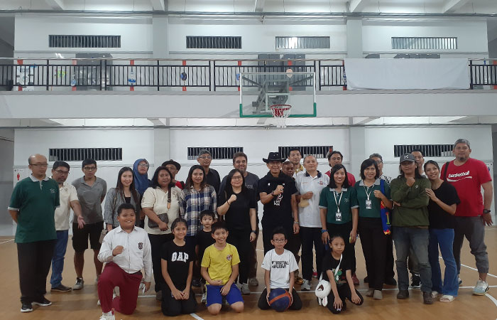 DUA BINTANG: Panitia Liga Basket Pelajar Jogja 2024 saat melakukan sosialisai dengan para orang tua dan guru di SMP-SMA Budi Utama.Rizky Wahyu/Radar Jogja
