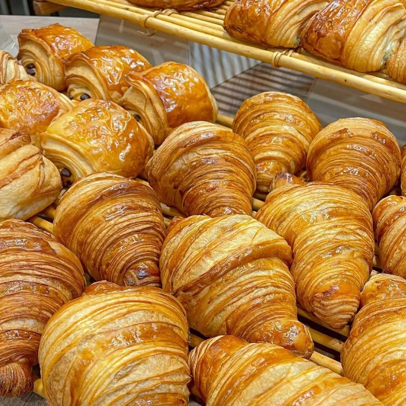 Roti bulan sabit atau yang terkenal dengan Croissant. Begini kisah dibalik kelezatannya.