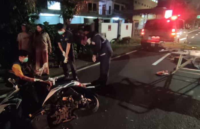 OLAH TKP: Polres Kulon Progo saat evakuasi korban dan olah di TKP di Jalan KH Ahmad Dahlan, Padukuhan Dalangan, Triharjo, Wates, kemarin (2/2).Polres Kulon Progo